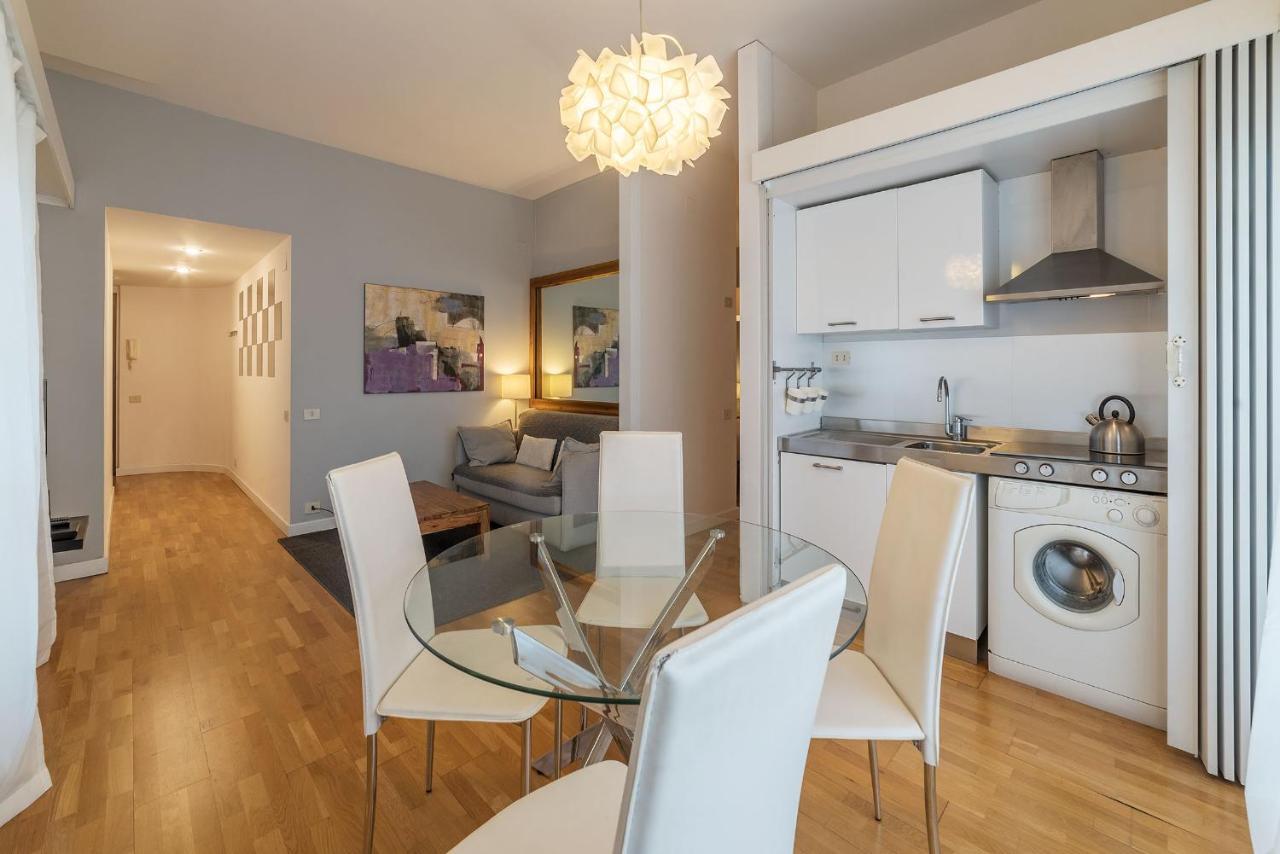 Sant'Angelo Modern Apartment Rome Bagian luar foto